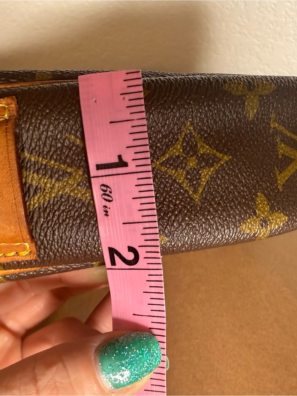 Louis Vuitton Monogram Canvas Messenger Bag in Brown and Tan - Picture 9 of 15